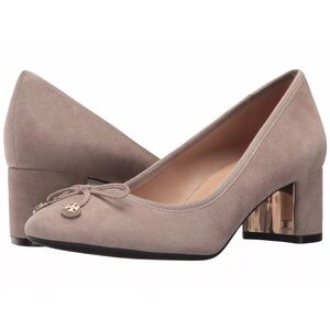 Tory Burch LAILA 50 Block Heel Suede Pumps - size 7.5